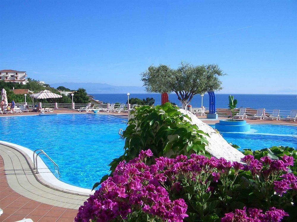 Residence Villaggio Smedile Капо-Ватикано Екстер'єр фото